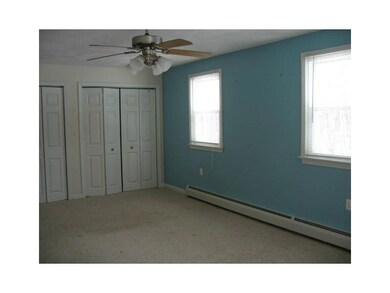 816 Danielson Pike, North Scituate, RI 02857 - photo 7