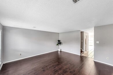 1223 Country Place Dr, Houston, TX 77079 - photo 3