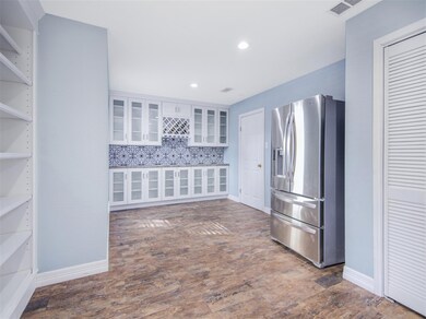 3902 Black Locust Dr, Houston, TX 77088 - photo 6