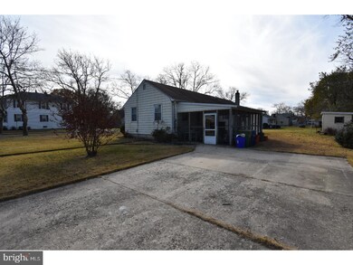 501 W 2nd St, Palmyra, NJ 08065 - photo 2