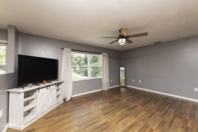 Family Room View 2 - no cars