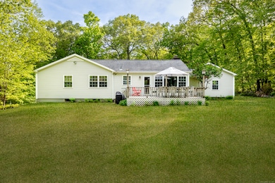 Expansive deck and a yard perfect for recreation!