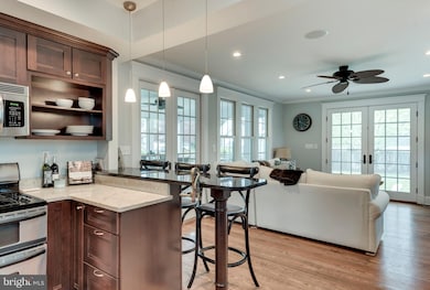 712 Chesapeake Ave, Annapolis, MD 21403 - photo 4