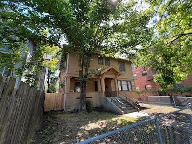 722 N San Joaquin St, Stockton, CA 95202 - photo 2