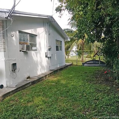 409 SW 8th St, Hallandale Beach, FL 33009 - photo 7