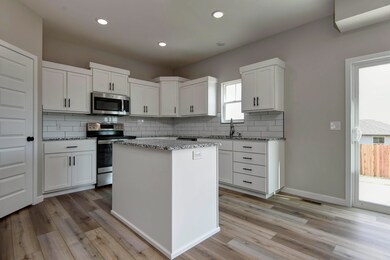 887 Parkside (7)