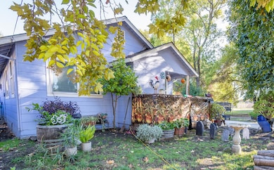 14117 Pine St, Walnut Grove, CA 95690 - photo 3