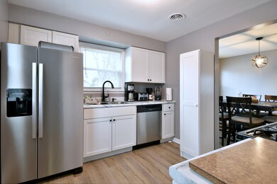 1336 N Ash St, Waukegan, IL 60085 - photo 7