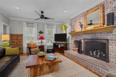 w/ wood burning fireplace