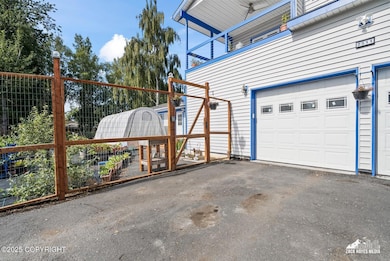 2511 Abbey Ln, Anchorage, AK 99517 - photo 4