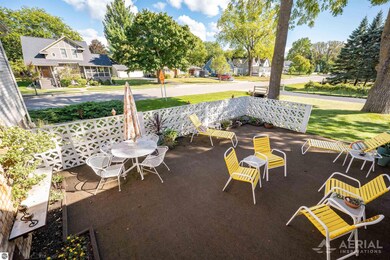 204 Sidney St, West Branch, MI 48661 - photo 5