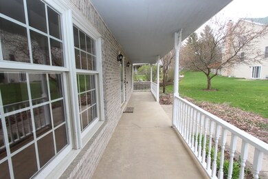 15 Longwood Ct, Algonquin, IL 60102 - photo 7