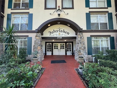 3720 Inverrary Dr unit 1s, Lauderhill, FL 33319 - photo 2