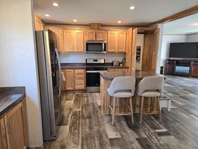 72 Sawmill Rd, Pownal, VT 05261 - photo 4