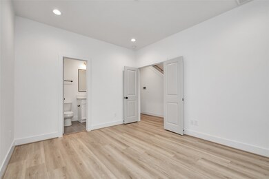 4541 Old Yale St, Houston, TX 77018 - photo 4