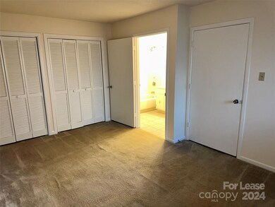 6121 Heathstone Ln unit B, Charlotte, NC 28210 - photo 4