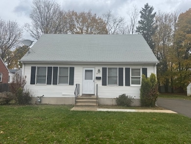 26 Albertson Rd, Hamden, CT 06514 - photo 2