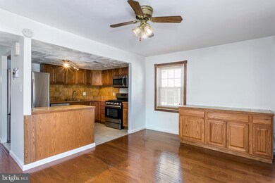 6431 Lamplighter Ridge, Glen Burnie, MD 21061 - photo 7