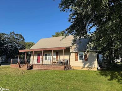 511 12th St N, Humboldt, IA 50548 - photo 3