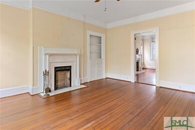 9 E Gordon St unit 2nd Floor, Savannah, GA 31401 - photo 5