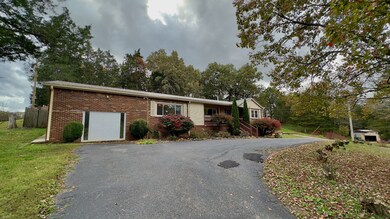 829 Shelbyville Rd, McMinnville, TN 37110 - photo 5