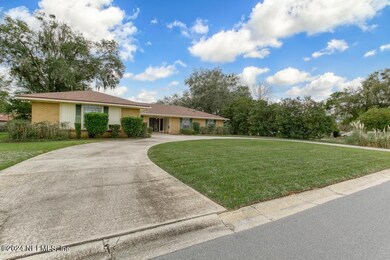 5752 Fort Sumter Rd, Jacksonville, FL 32210 - photo 7