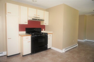 250 Twin Bridge Rd, New Boston, NH 03070 - photo 6