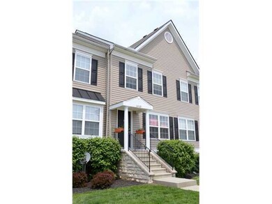 6468 Crab Apple Dr unit 36468, Canal Winchester, OH 43110 - photo 2