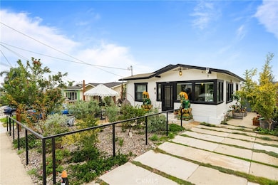 3436 S Kerckhoff Ave, San Pedro, CA 90731 - photo 2