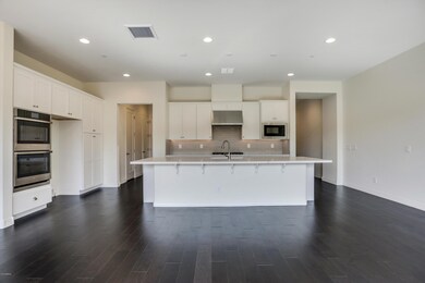 23065-North-75th-Street-HR-19