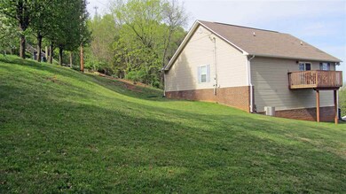 1321 Celeste Ave, Morristown, TN 37814 - photo 6