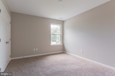 312 Huntingdon Dr, Williamstown, NJ 08094 - photo 5