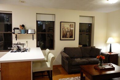 2A Baldwin Place unit 7, Boston, MA 02113 - photo 2