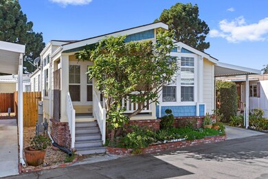 2-web-or-mls-02 - Exterior View