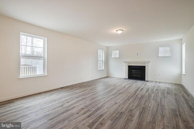 11 Ladderback Ln, Reading, PA 19606 - photo 4