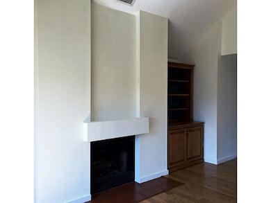 Living Room. Wood Burning FP