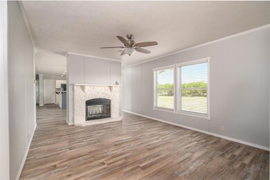 1813 Conveyor Dr, Joshua, TX 76058 - photo 5