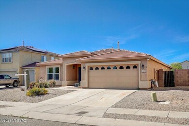 03-E Almond Crest Dr-003