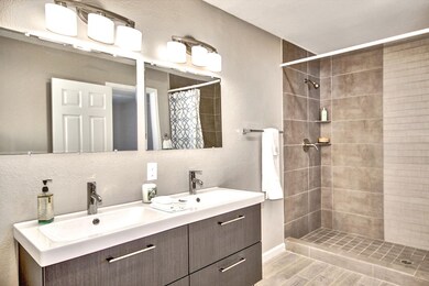 Luxurious NEW Master Suite