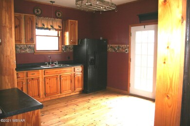 316 S 2nd St, Hughesville, PA 17737 - photo 6