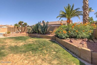 402 E Morrow Dr Phoenix AZ-small-022-12-