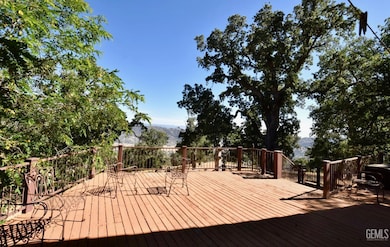 25481 Deertrail Dr, Tehachapi, CA 93561 - photo 2