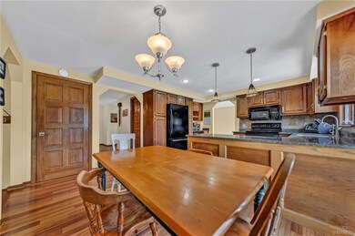 241 Selkirk Dr, North Tonawanda, NY 14120 - photo 6