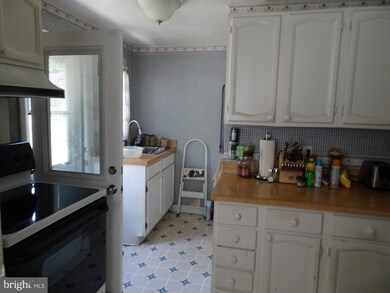 202 Keiser Place, New Castle, DE 19720 - photo 2