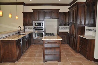 1533 Skidmore Ln, Tyler, TX 75703 - photo 3