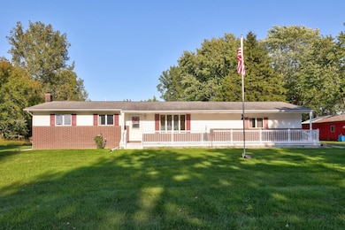 9941 Bender Rd, Frankenmuth, MI 48734 - photo 4