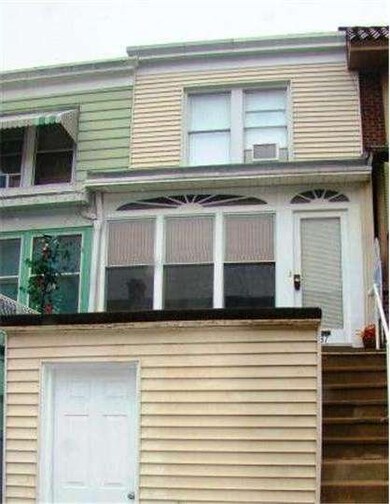 337 Linden St, Reading, PA 19604 - photo 5