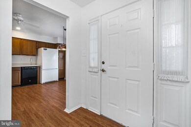 945 Larkspur Place S, Mount Laurel, NJ 08054 - photo 4