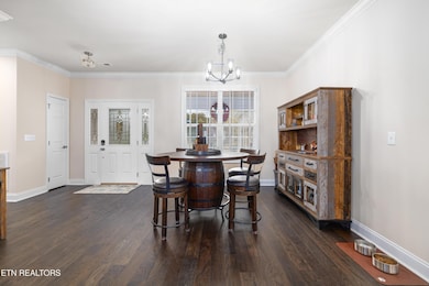 8213 Campbells Pt