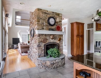 91 E Charlton Rd, Spencer, MA 01562 - photo 6